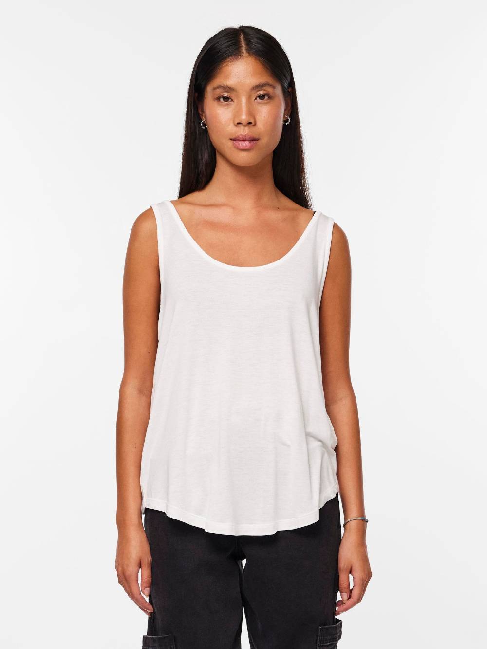 PIECES Top 'BILLO' in White Black Friday