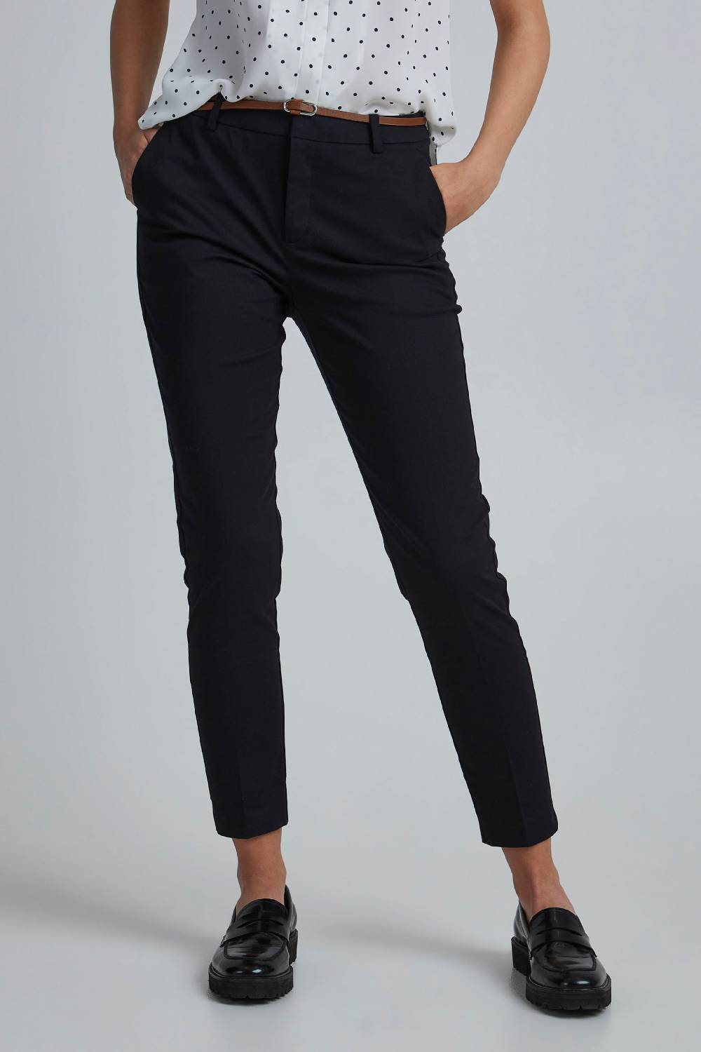 b.young Slim fit Chino Pants 'Days' in Black Nur für heute