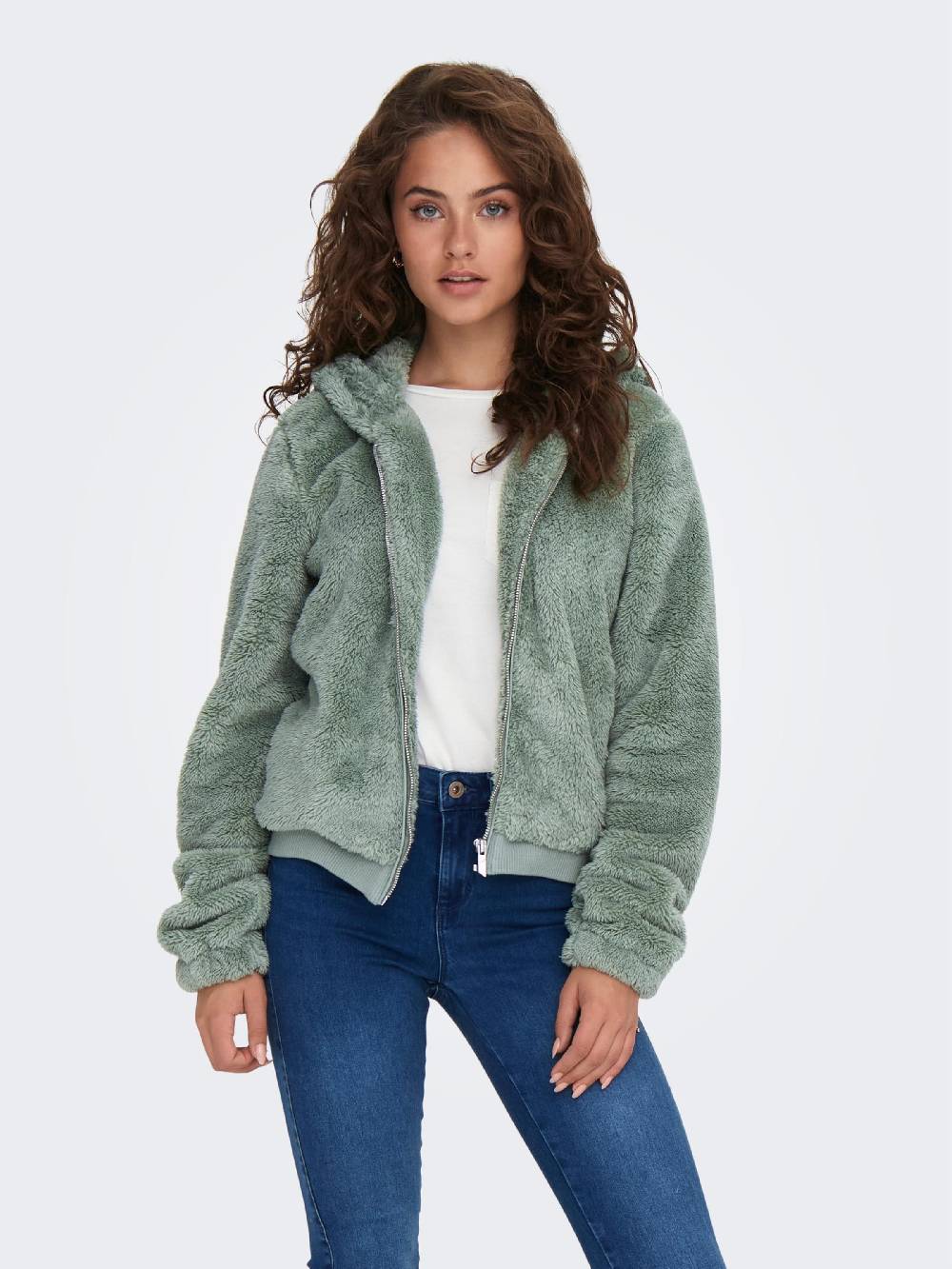 ONLY Between-Season Jacket 'ONLNewanna' in Jade Angebote