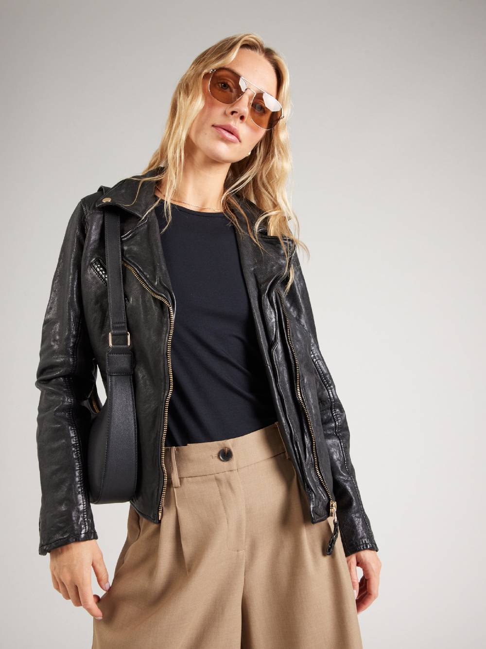 Gipsy by Mauritius Between-Season Jacket 'Caira' in Black Fabrikverkauf