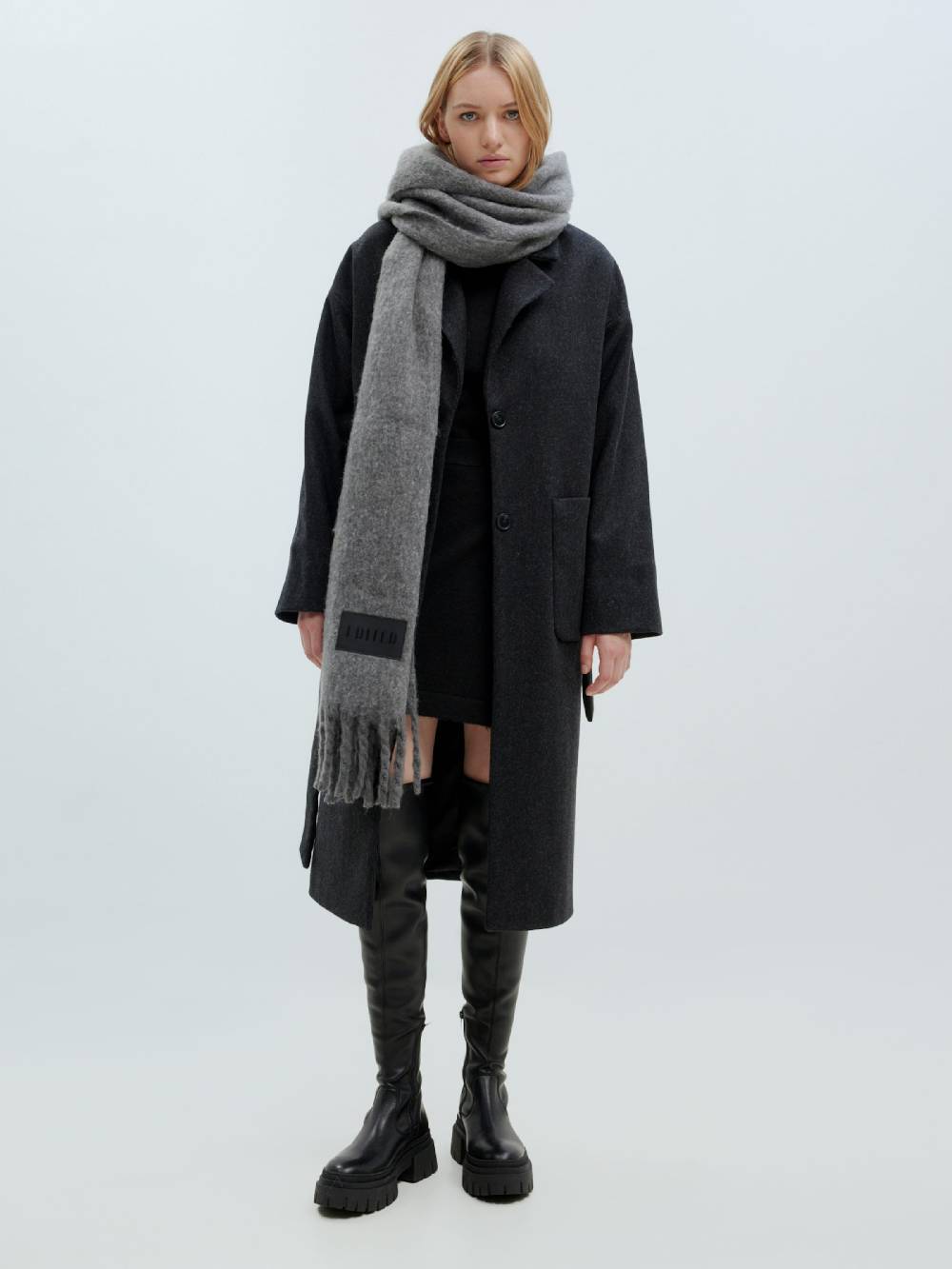 EDITED Between-Seasons Coat 'Santo' in Anthracite Vierteljährliche Förderung