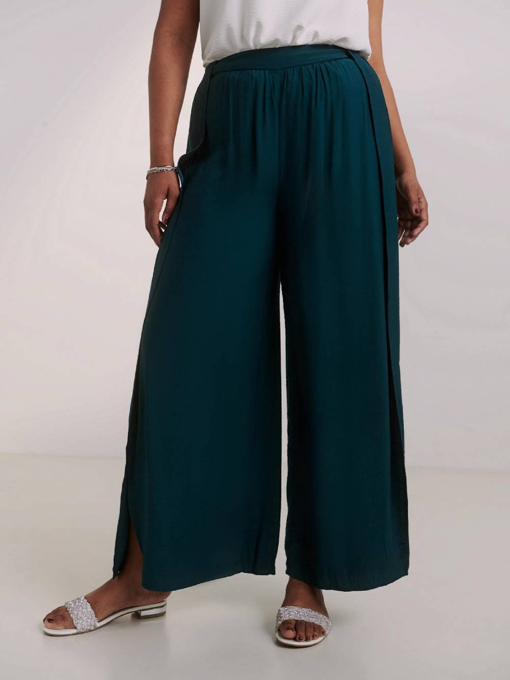 Guido Maria Kretschmer Curvy Wide leg Pants 'Darlin' in Petrol Fabrikpreis