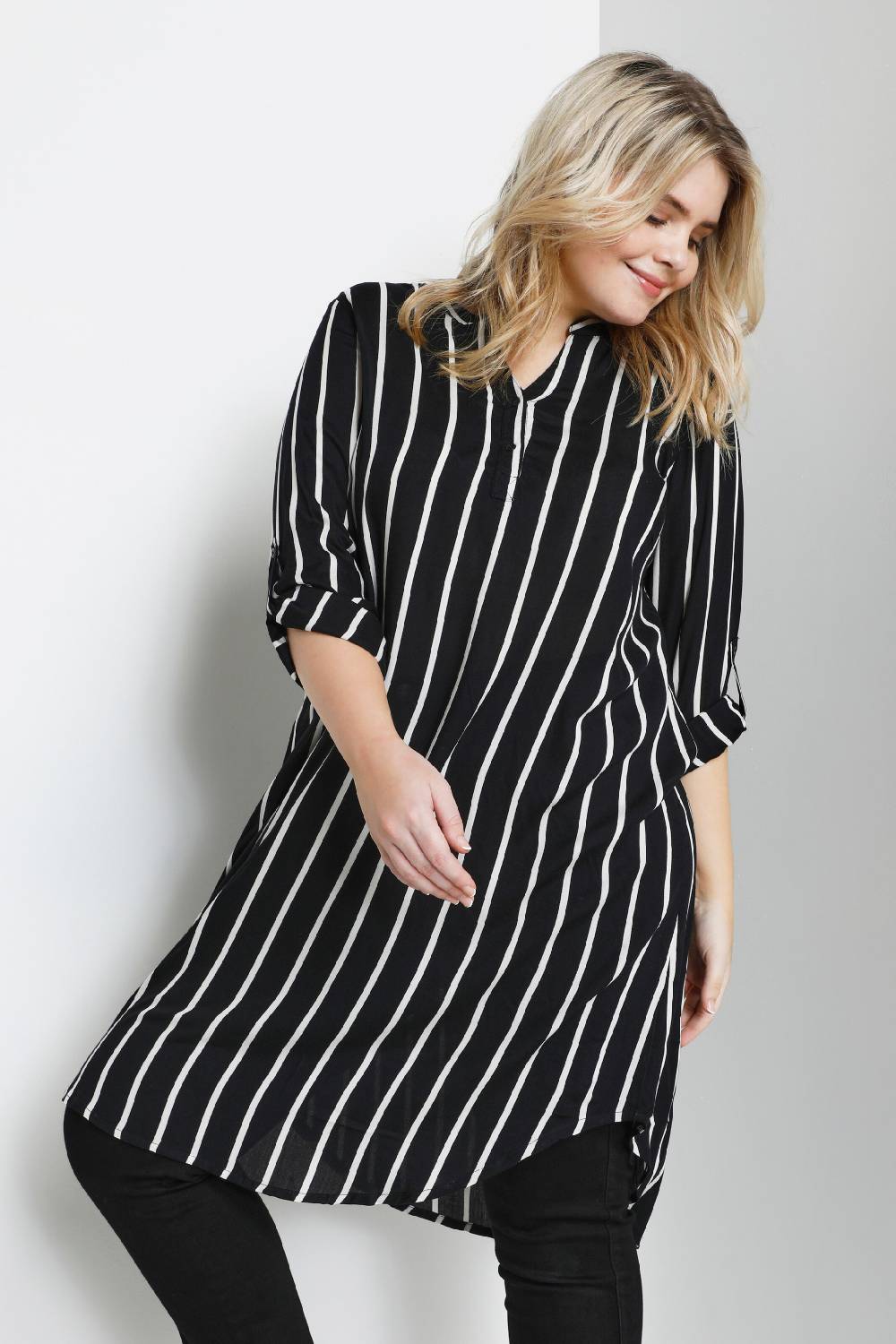 KAFFE CURVE Shirt Dress 'Milana' in Black Flash Sale