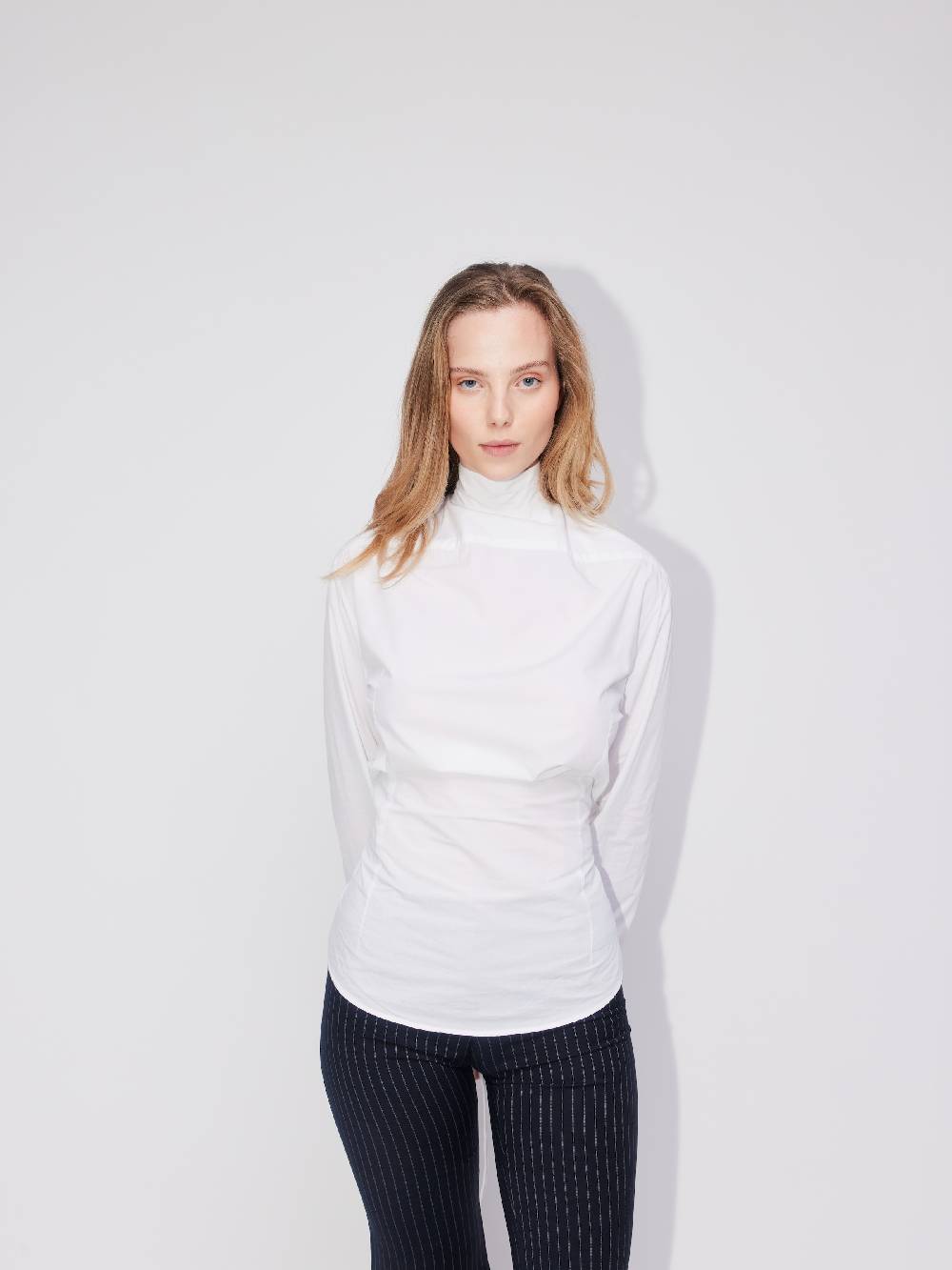 ABOUT YOU REBIRTH STUDIOS Blouse 'Upcycling' in White Rabatt