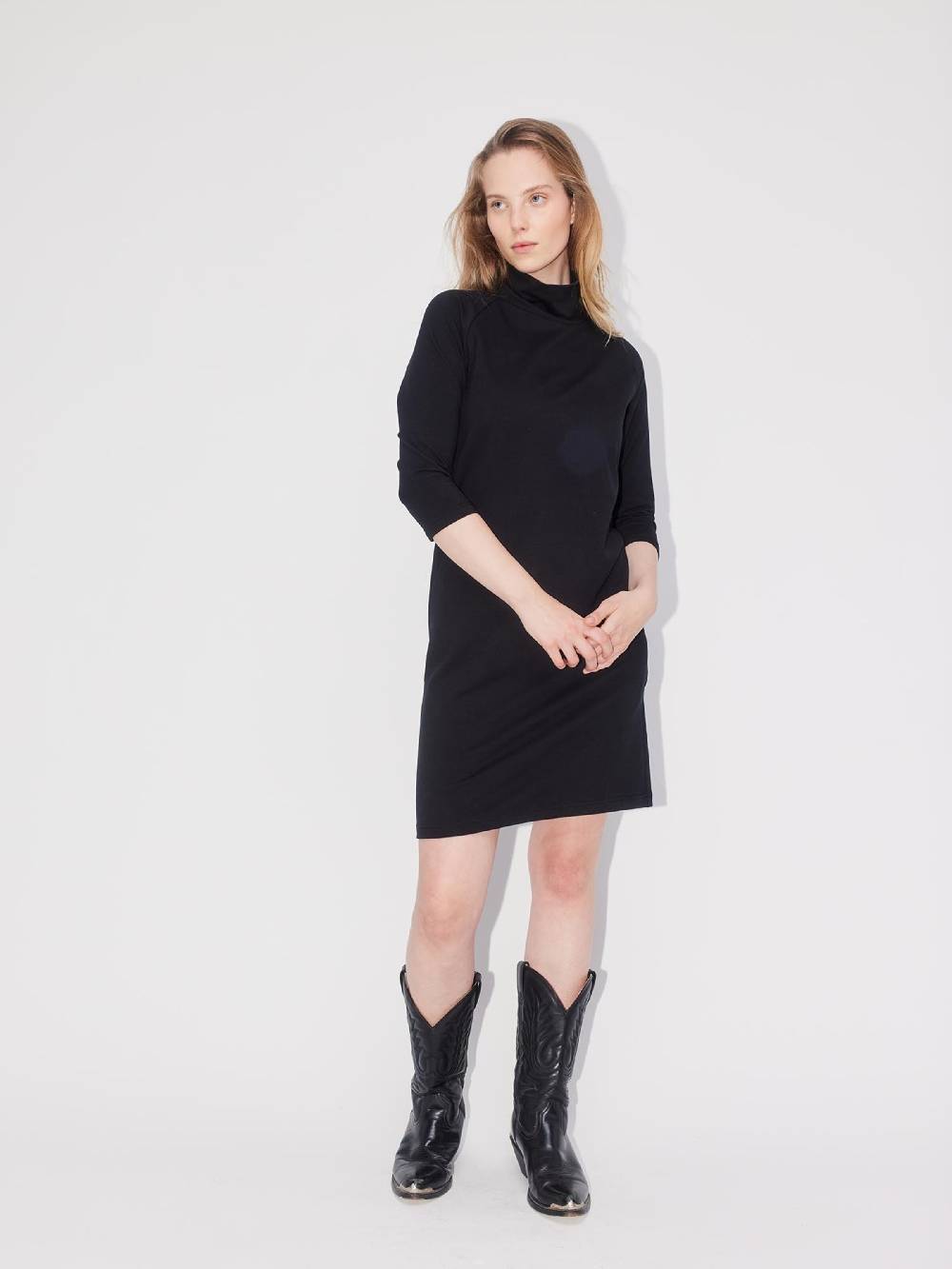 Wiederbelebt Dress 'JOANNA' in Black Begrenztes Angebot