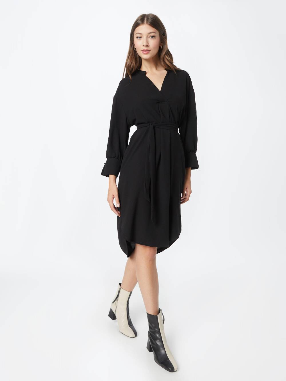 Peppercorn Shirt Dress 'Sabia' in Black Fabrikpreis
