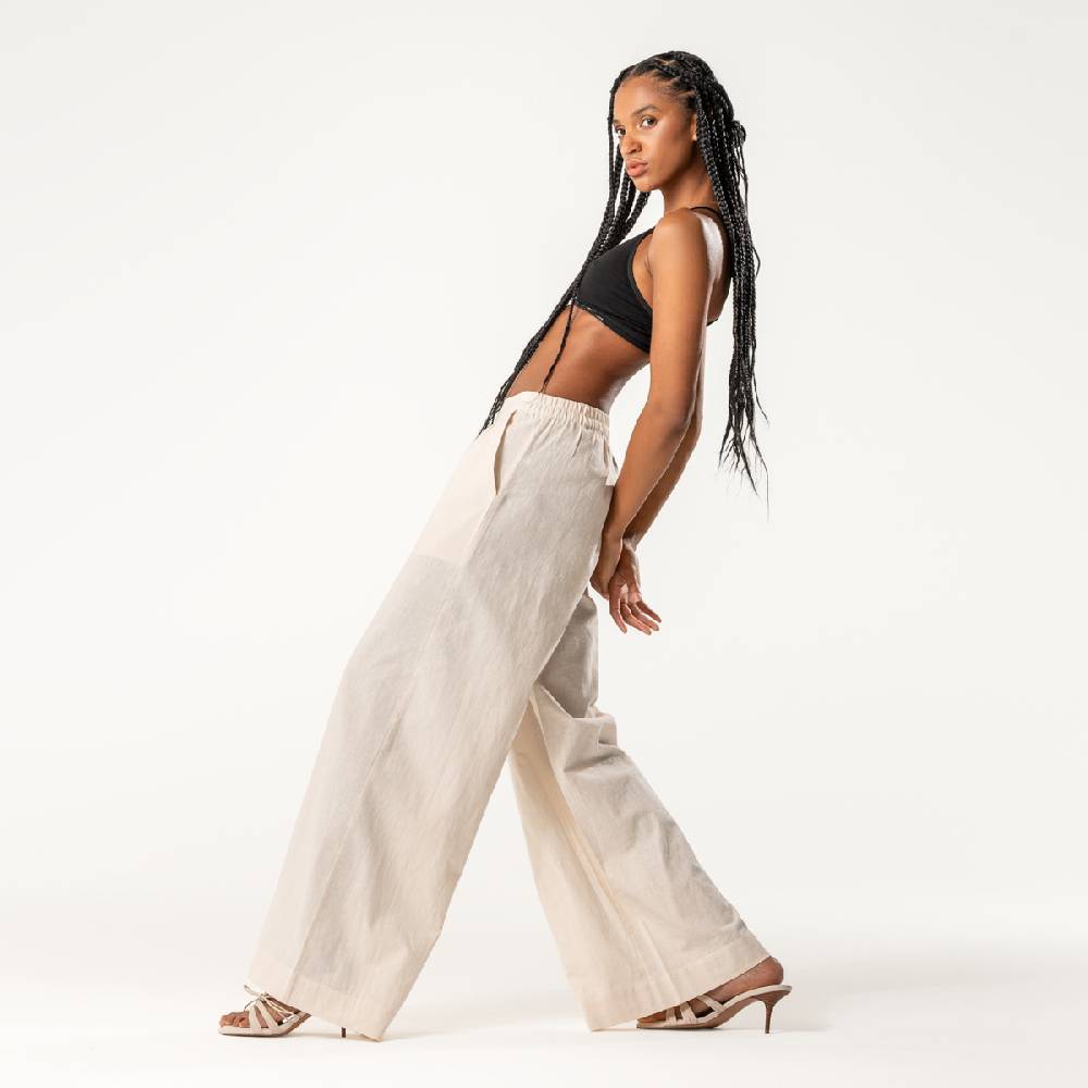 LIVING CRAFTS DUYEN - Weite Bundfaltenhose - Sand Super Sparpreis
