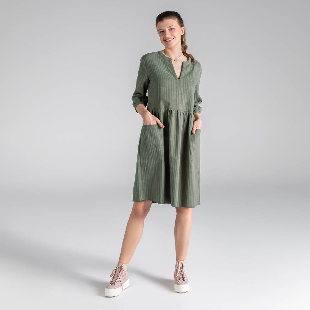 LIVING CRAFTS BLOSWEN - Seersucker Kleid - Khaki Kostenloser Versand international
