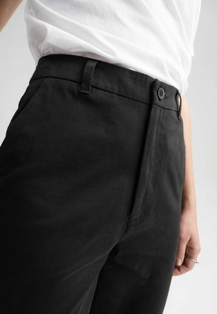 Melawear Hose mit hohem Bund und schmal zulaufendem Bein JANAKI Zeitlich begrenztes Angebot