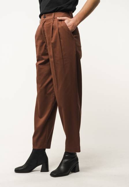 Melawear Hose mit hohem Bund und Bundfalten NEHA Bis zu 60% Rabatt