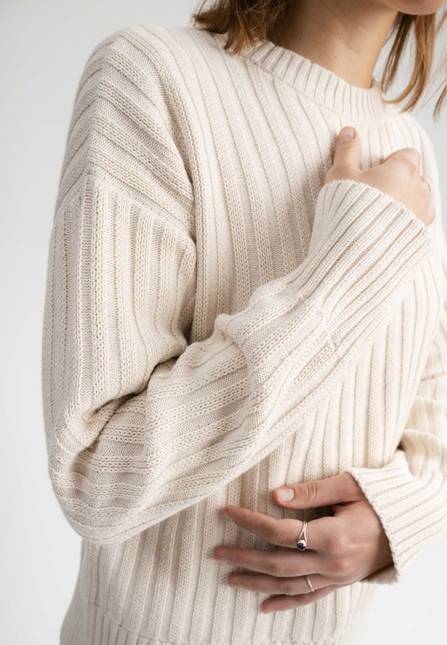 Melawear Strukturierter Strickpullover ISHANI Vierteljährliche Förderung
