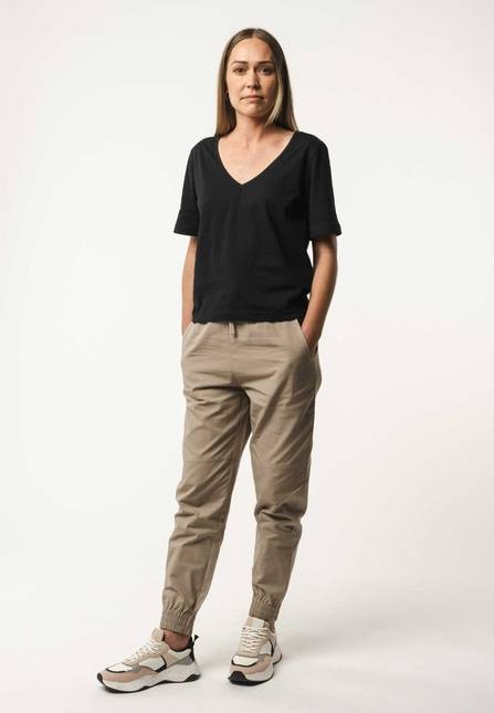 Melawear V-Neck T-Shirt LALI Bundle Nur noch ein Tag übrig