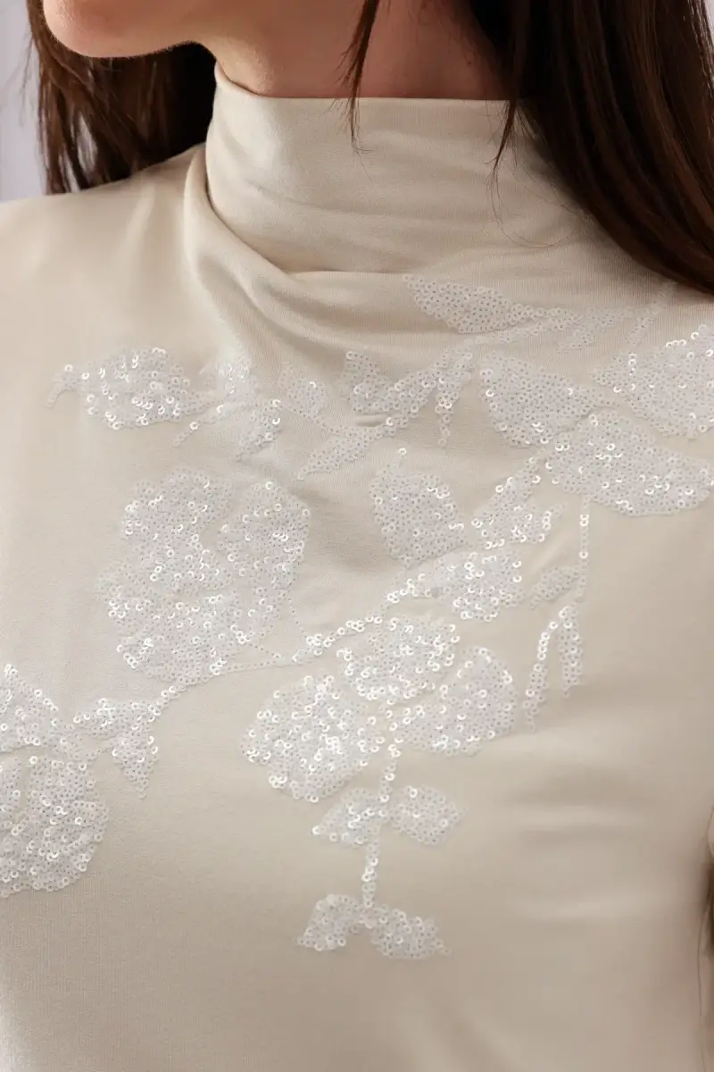 Monari Shirt mit toniger Pailletten-Blume Tägliche Deals