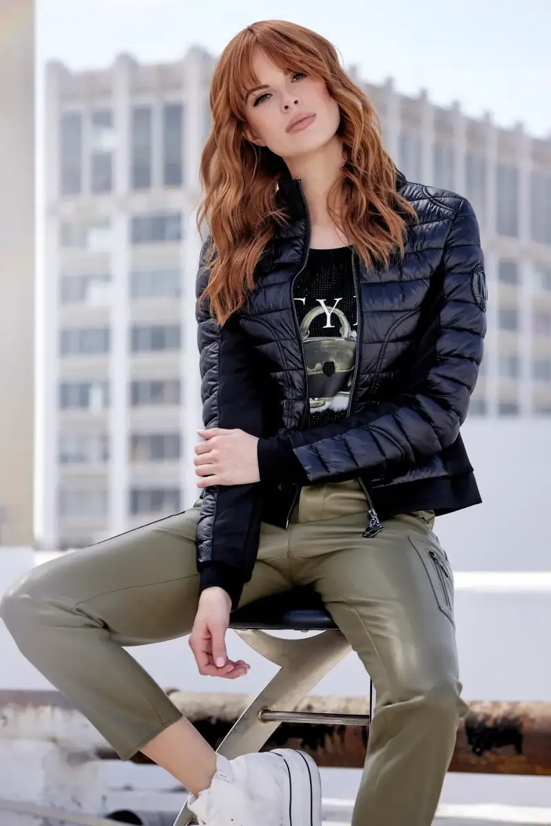 Monari Shirt mit Taschen Print Jubiläumsangebot