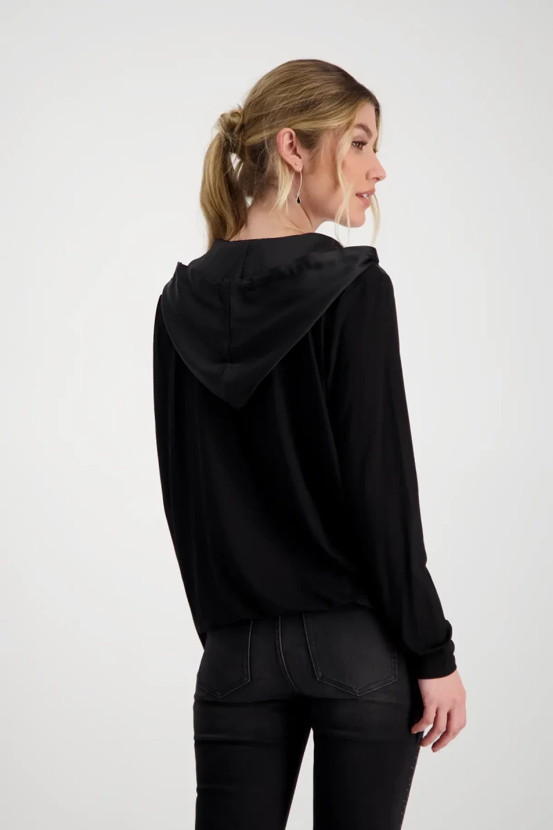 Monari Satin Blusenshirt mit Kapuze Nur noch ein Tag übrig