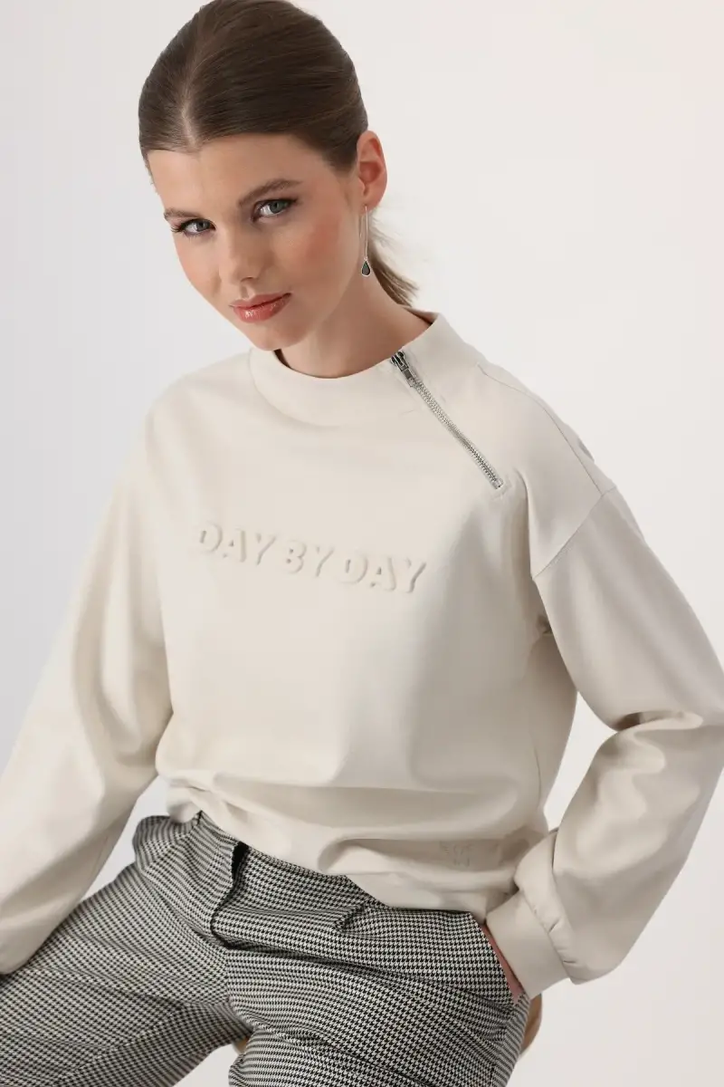 Monari Sweatshirt mit 3D Schrift Neuheiten