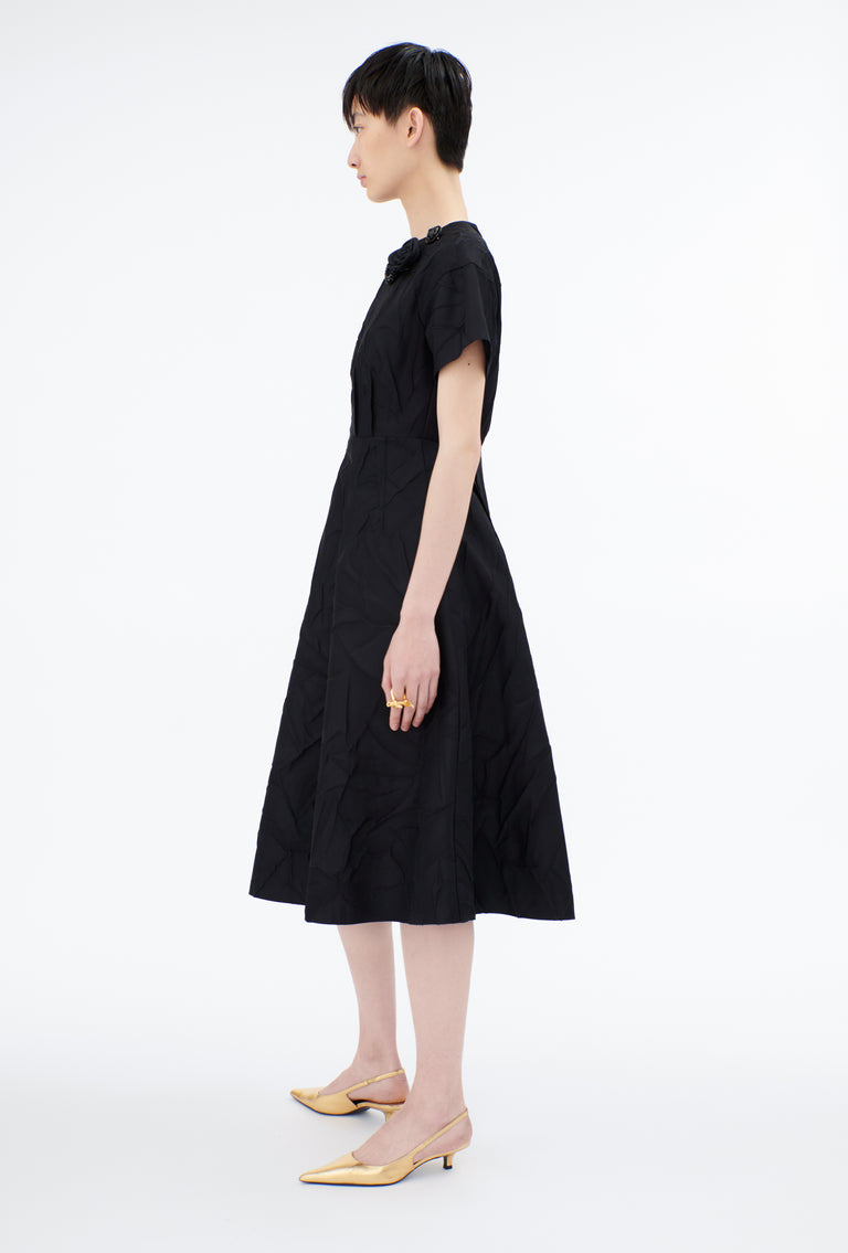 Odeeh Crinkled Duchesse Kleid, Jet Black Fabrikladen