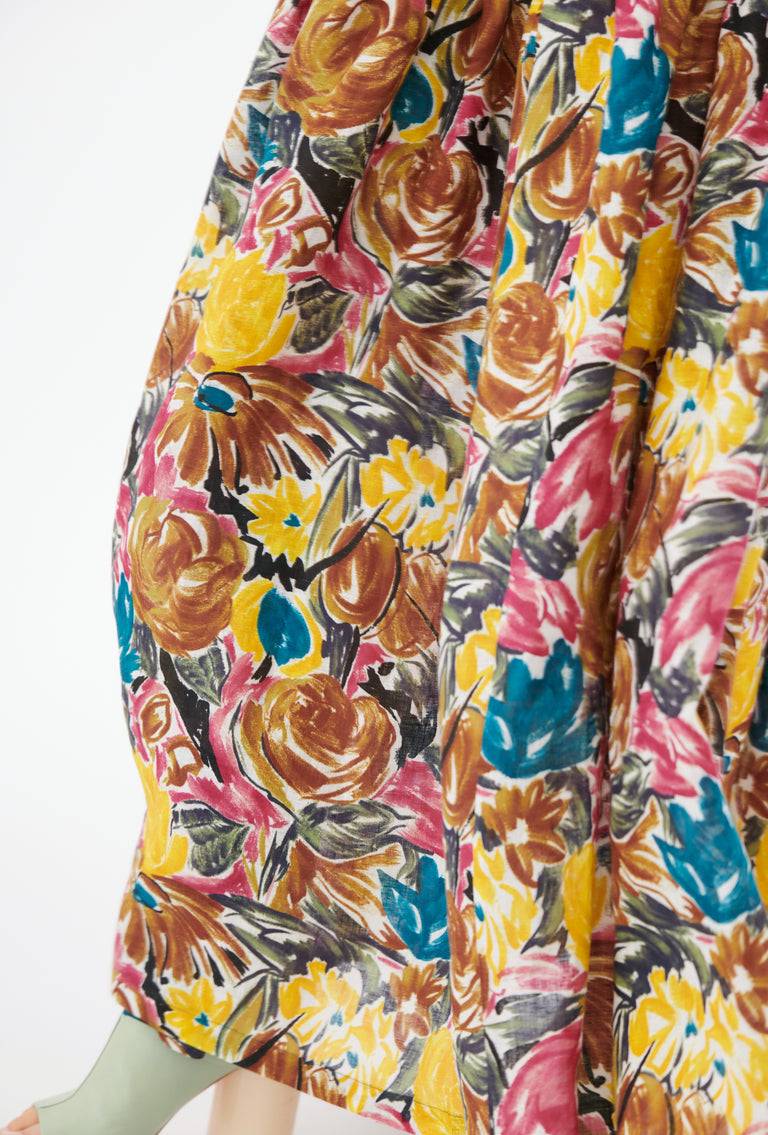 Odeeh Brush-Stroke Peonies Rock, Tobacco Sonderangebote