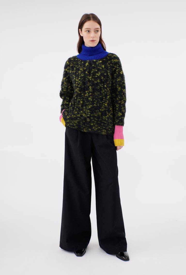 Odeeh Color Block Patch Pullover, Dark Moss Kauf eins, bekomm eins gratis