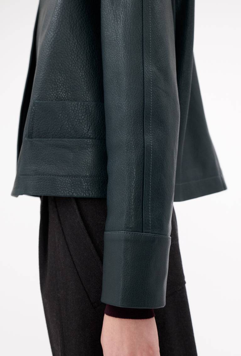 Odeeh Grain Nappa Jacke, Night Forest Im Verkauf