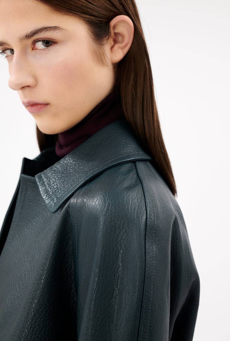 Odeeh Grain Nappa Jacke, Night Forest Im Verkauf