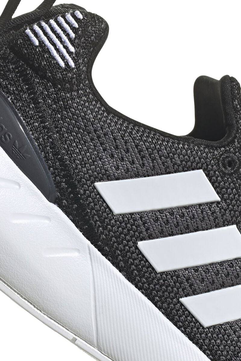 EMP "Swift Run 22 W" Sneaker schwarz von Adidas Große Rabatte