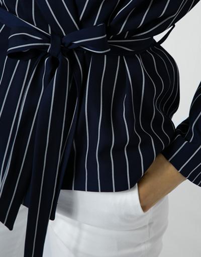 LIU JO Blazer in italienischer Größe Nur noch ein Tag übrig