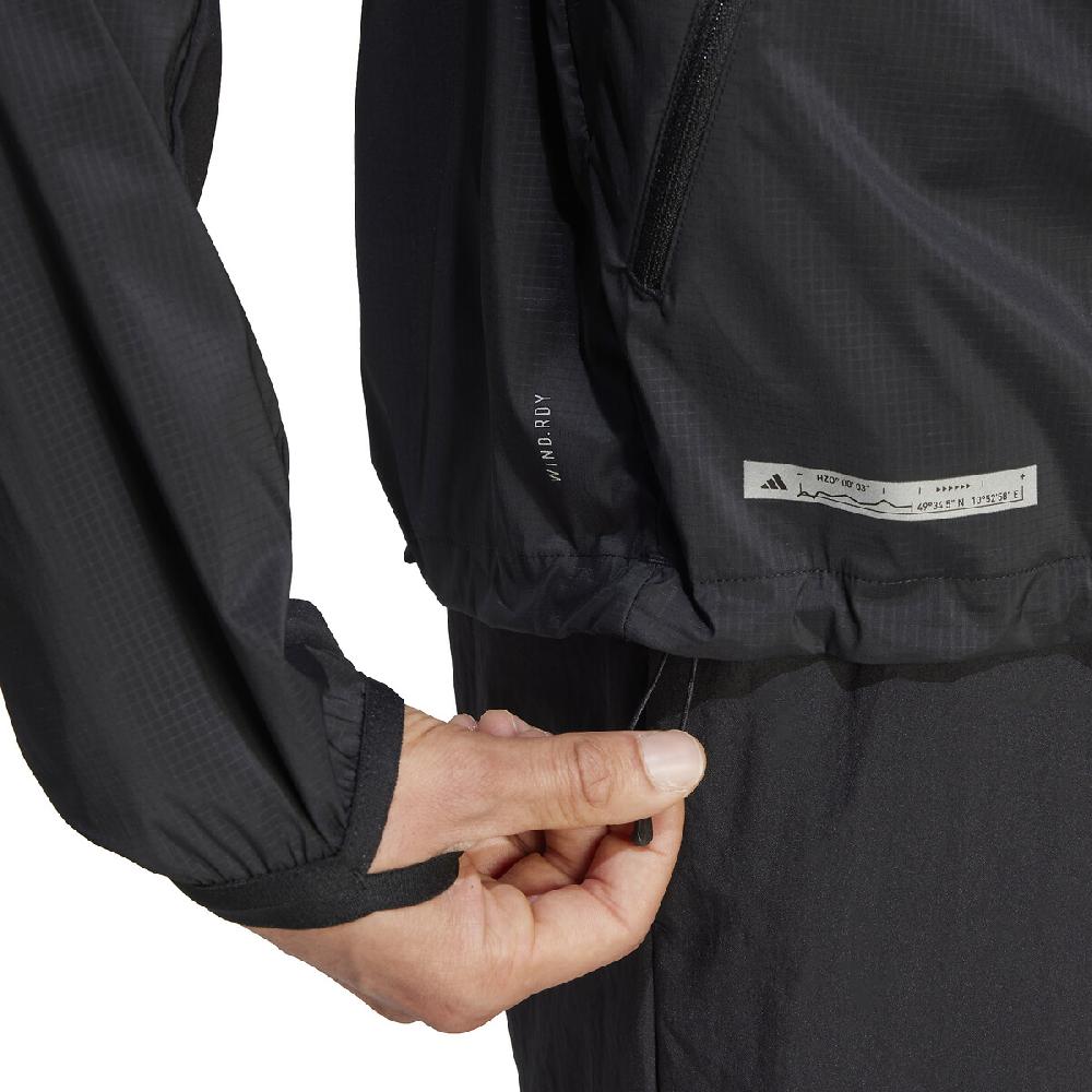 laredoute Laufjacke mit kleinem Logo schwarz adidas Performance Letzte 3 Tage